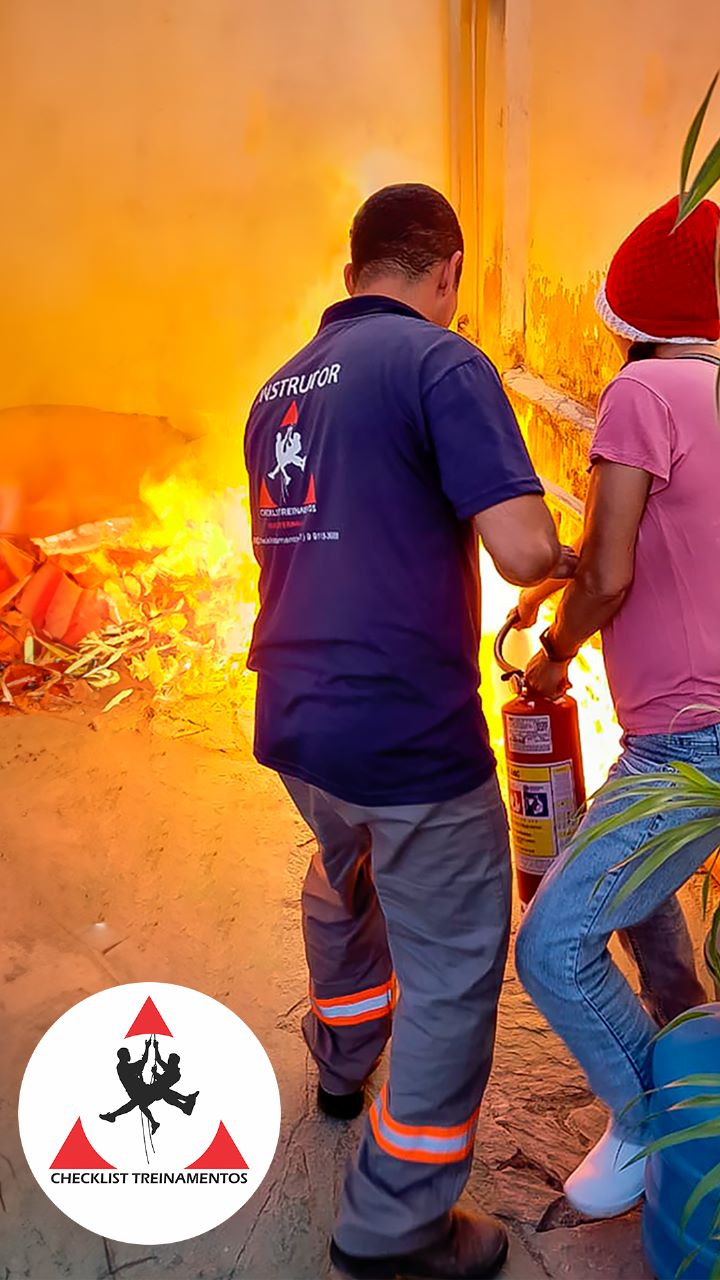 Treinamento com extintor